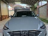 Hyundai Sonata 2023 года за 13 000 000 тг. в Шымкент – фото 2