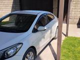 Kia Cerato 2015 года за 6 200 000 тг. в Шымкент – фото 2