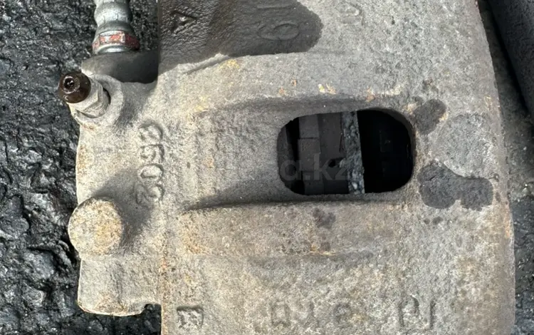 Задний правый Суппорт на Митсубиши Лансер 10 за 12 000 тг. в Алматы