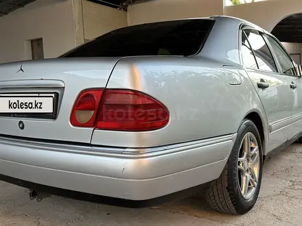 Mercedes-Benz E 280 1996 года за 2 700 000 тг. в Тараз – фото 5