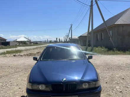 BMW 528 1997 года за 3 300 000 тг. в Тараз – фото 3