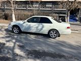 Toyota Camry 2001 годаүшін3 150 000 тг. в Шымкент