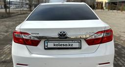 Toyota Camry 2014 года за 11 000 000 тг. в Уральск – фото 3