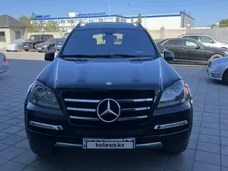Mercedes-Benz GL 500