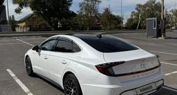 Hyundai Sonata 2022 года за 12 300 000 тг. в Алматы – фото 5