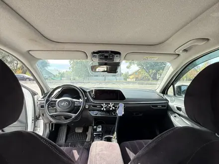 Hyundai Sonata 2022 года за 12 300 000 тг. в Алматы – фото 10
