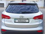 Hyundai Santa Fe 2013 годаfor9 500 000 тг. в Актау – фото 4