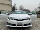 Toyota Camry 2014 года за 9 650 000 тг. в Шымкент – фото 5