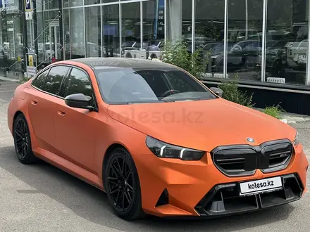 BMW M5 2025 года за 93 000 000 тг. в Алматы – фото 3