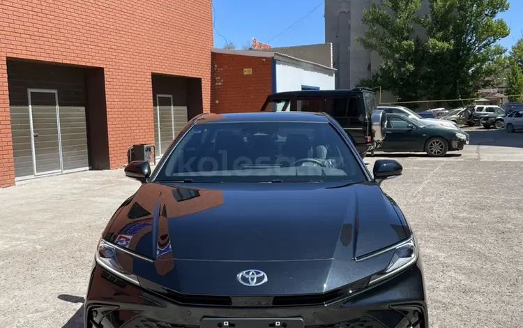 Toyota Camry 2024 года за 18 500 000 тг. в Уральск