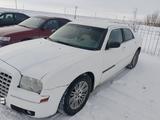 Chrysler 300C 2006 года за 4 000 000 тг. в Семей