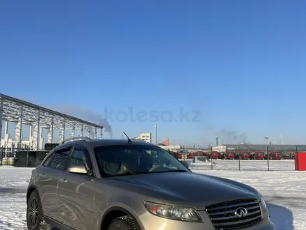 Infiniti FX35 2005 года за 5 300 000 тг. в Петропавловск – фото 4