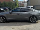Hyundai Sonata 2021 годаүшін11 700 000 тг. в Астана