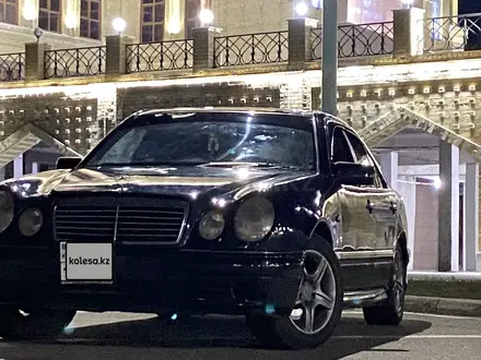 Mercedes-Benz E 280 1996 года за 2 550 000 тг. в Усть-Каменогорск – фото 10