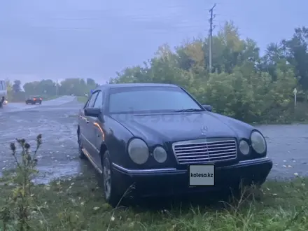 Mercedes-Benz E 280 1996 года за 2 550 000 тг. в Усть-Каменогорск – фото 14