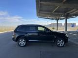 Volkswagen Touareg 2008 года за 7 000 000 тг. в Усть-Каменогорск – фото 4