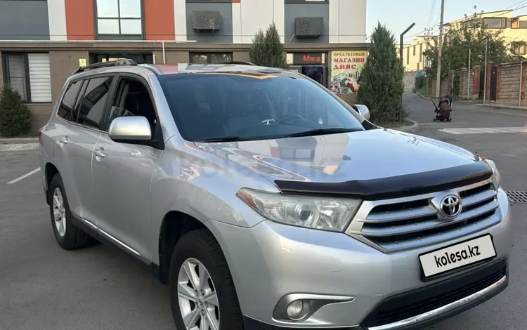 Toyota Highlander 2013 года за 10 800 000 тг. в Алматы