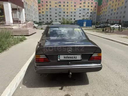 Mercedes-Benz E 230 1991 года за 1 500 000 тг. в Караганда – фото 3