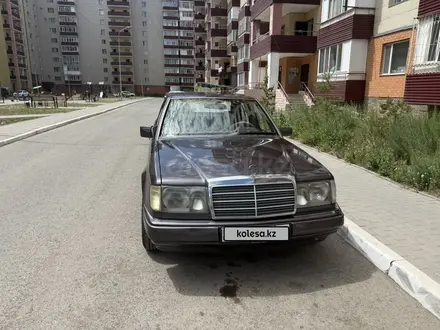 Mercedes-Benz E 230 1991 года за 1 500 000 тг. в Караганда – фото 6