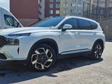 Hyundai Santa Fe 2023 года за 17 000 000 тг. в Астана – фото 2