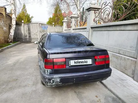 Volkswagen Passat 1994 года за 850 000 тг. в Алматы – фото 7