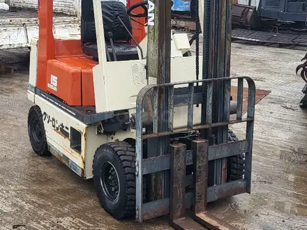 Nissan  NAH01M15 2002 года за 2 300 000 тг. в Алматы