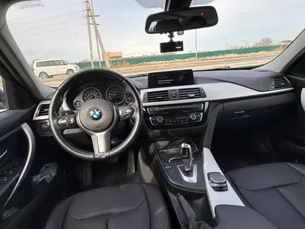 BMW 330 2018 года за 6 800 000 тг. в Актау – фото 16
