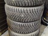 235/55/20 Goodyear зимние за 160 000 тг. в Павлодар