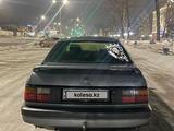 Volkswagen Passat 1988 годаfor900 000 тг. в Алматы – фото 4