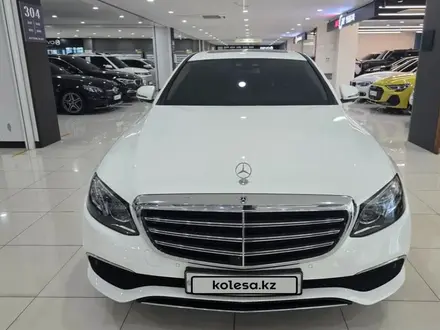Mercedes-Benz E 300 2018 года за 16 900 000 тг. в Алматы – фото 3