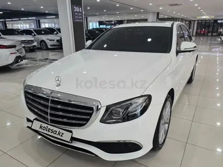Mercedes-Benz E 300 2018 года за 16 900 000 тг. в Алматы