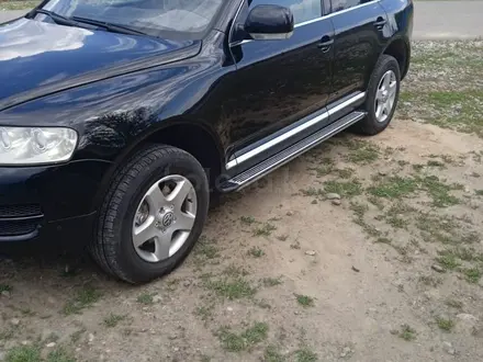 Volkswagen Touareg 2004 года за 5 500 000 тг. в Урджар