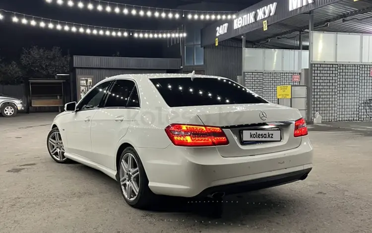 Mercedes-Benz E 200 2011 годаfor6 999 999 тг. в Талдыкорган