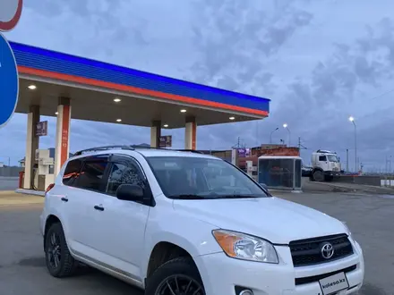 Toyota RAV4 2010 года за 5 000 000 тг. в Бейнеу