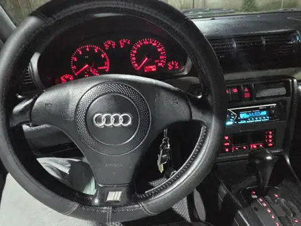Audi A4 1998 года за 1 699 999 тг. в Алматы – фото 15