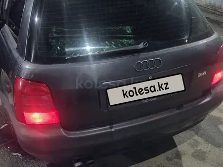 Audi A4 1998 года за 1 699 999 тг. в Алматы – фото 5