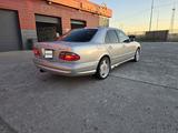 Mercedes-Benz E 320 2000 годаүшін5 000 000 тг. в Атырау – фото 3