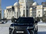Lexus LX 570 2019 года за 50 000 000 тг. в Астана