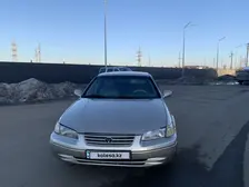 Toyota Camry, 1999