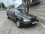 Mercedes-Benz E 260 1991 годаүшін1 900 000 тг. в Алматы – фото 4