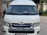 Toyota Hiace 2016 года за 14 000 000 тг. в Алматы