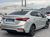 Hyundai Accent 2019 года за 7 590 000 тг. в Шымкент – фото 3