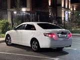 Toyota Camry 2007 годаүшін3 750 000 тг. в Караганда – фото 2