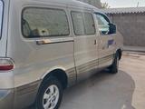 Hyundai Starex 2006 годаfor3 800 000 тг. в Туркестан