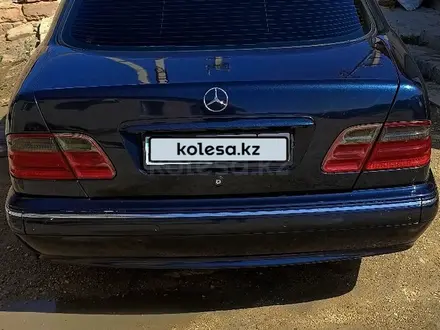 Mercedes-Benz E 320 2000 года за 4 500 000 тг. в Актау – фото 16