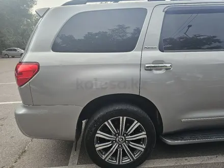 Toyota Sequoia 2008 года за 17 500 000 тг. в Алматы – фото 14