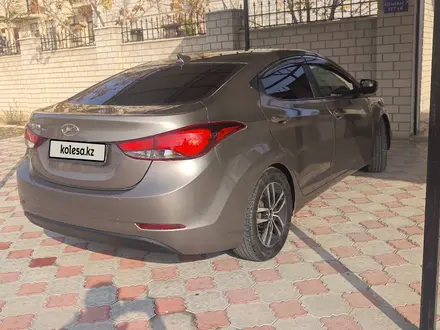 Hyundai Elantra 2015 года за 5 400 000 тг. в Актау – фото 3