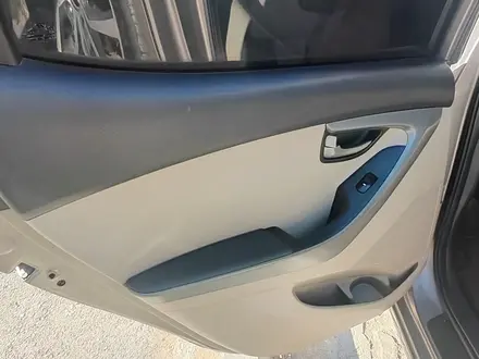 Hyundai Elantra 2015 года за 5 400 000 тг. в Актау – фото 9