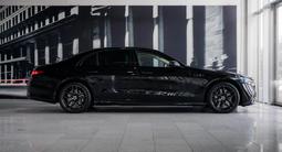 Mercedes-Benz S 580 4MATIC 2026 года за 138 181 427 тг. в Алматы – фото 5