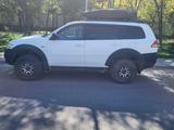 Mitsubishi Pajero Sport 2014 годаүшін10 500 000 тг. в Алматы – фото 4